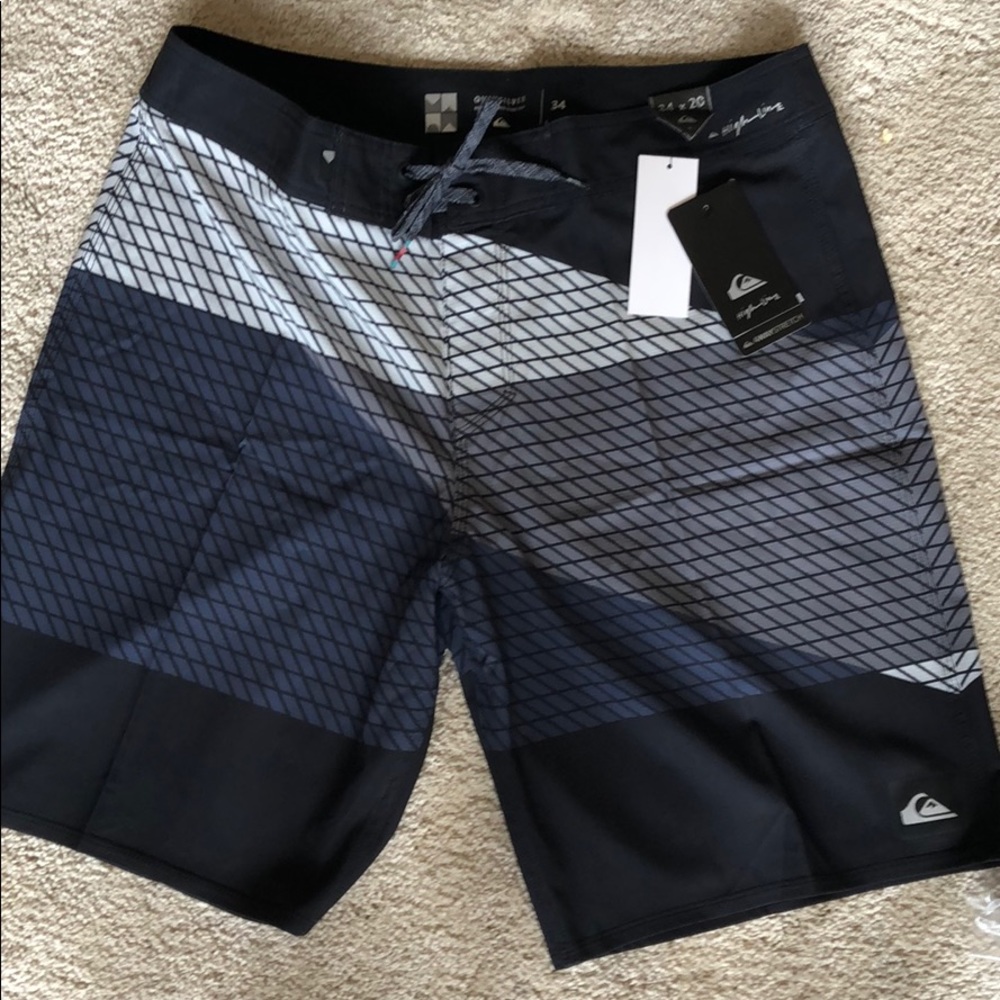 NWT- Men’s Quiksilver Swim/Board Shorts